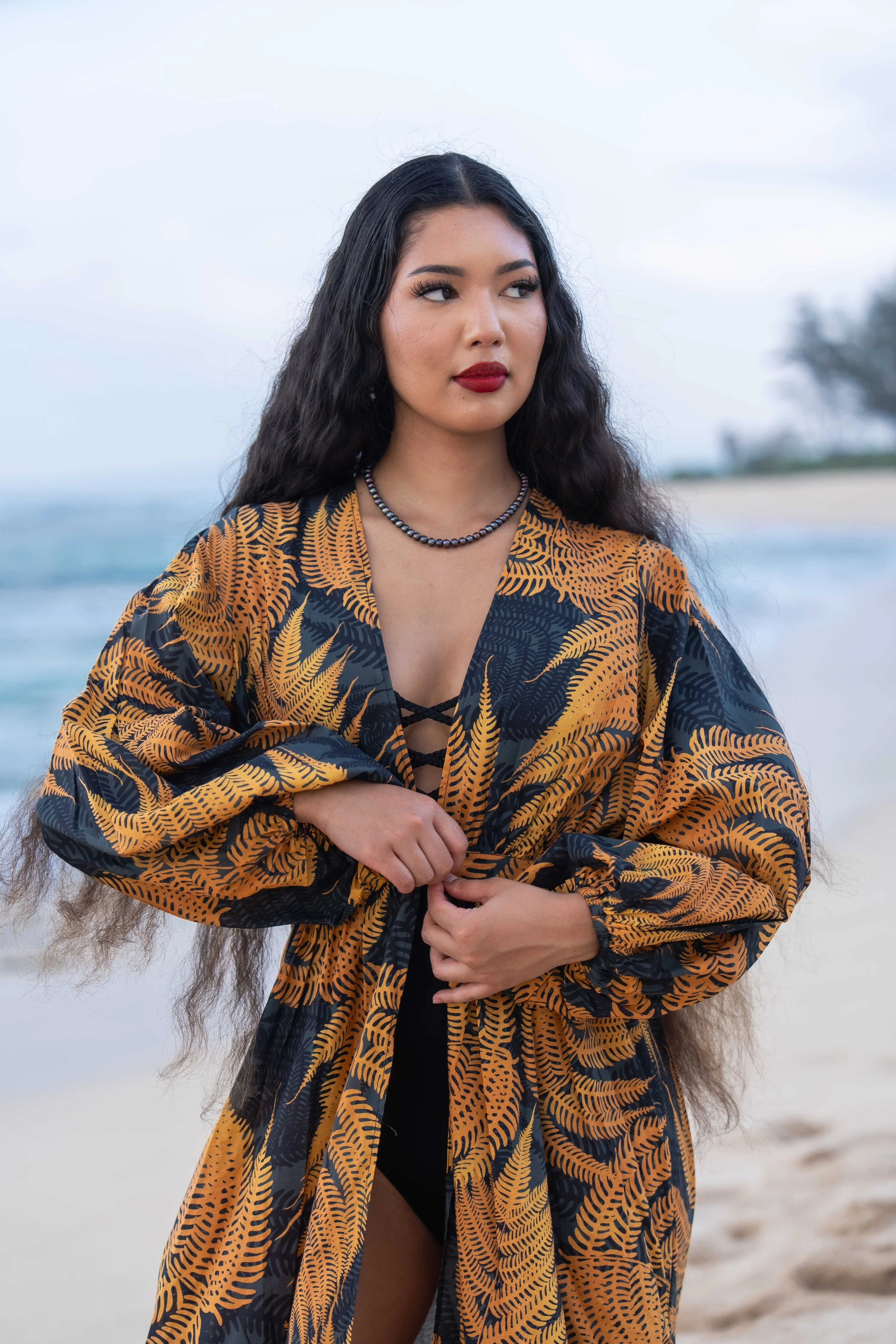 N A H E WAHINE